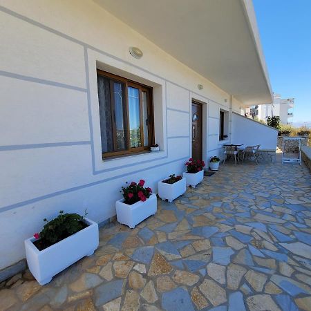 קסאמיל Guesthouse Redilka מראה חיצוני תמונה