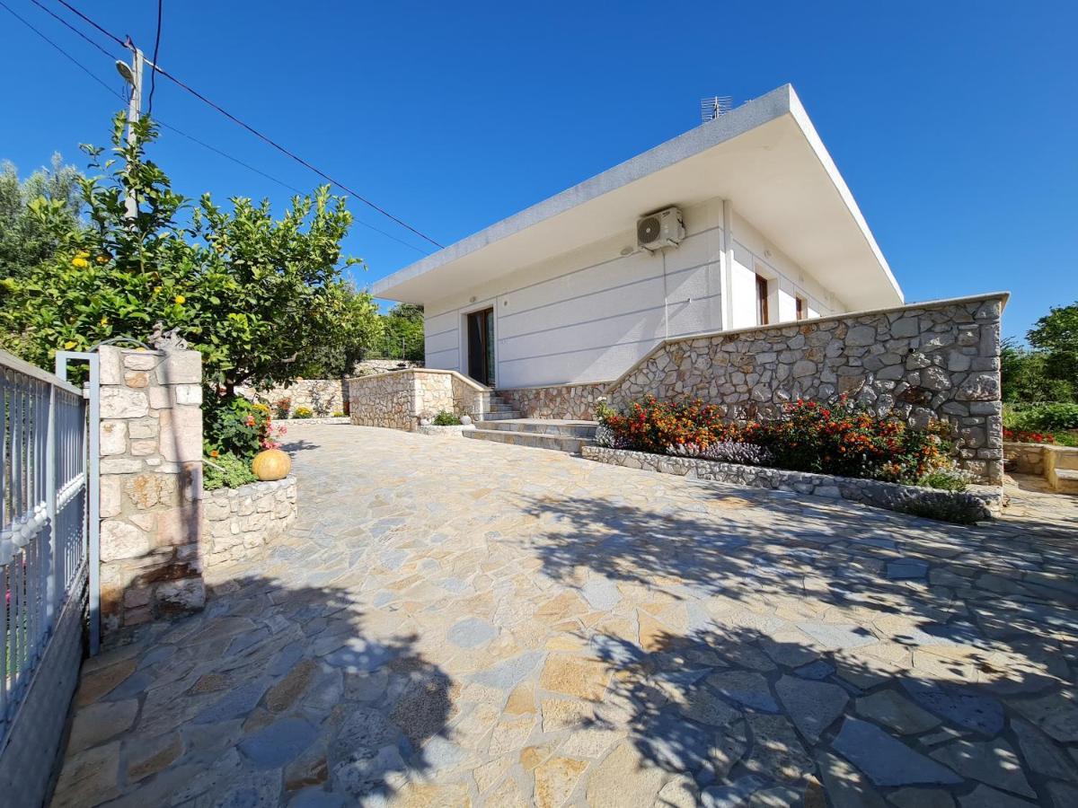 קסאמיל Guesthouse Redilka מראה חיצוני תמונה
