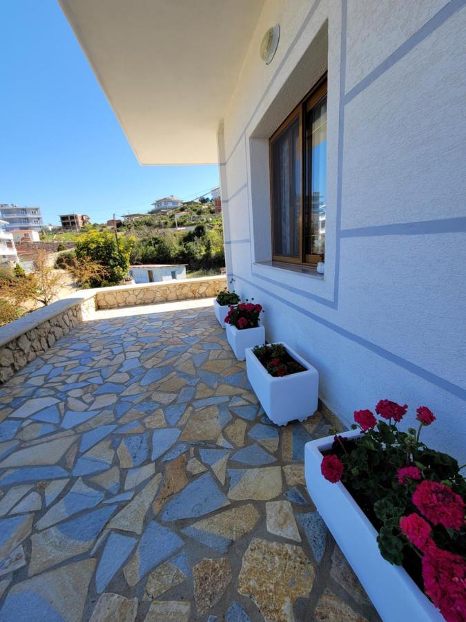 קסאמיל Guesthouse Redilka מראה חיצוני תמונה