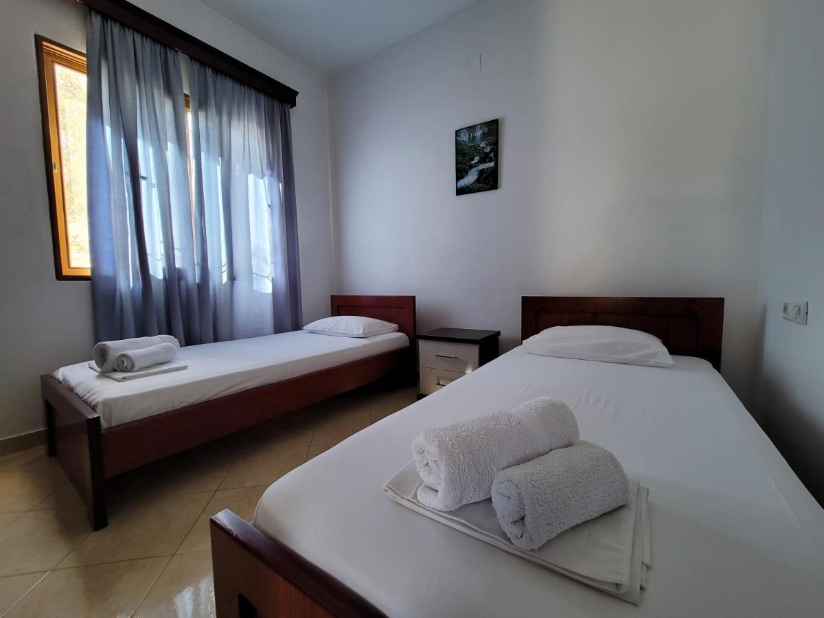 קסאמיל Guesthouse Redilka מראה חיצוני תמונה
