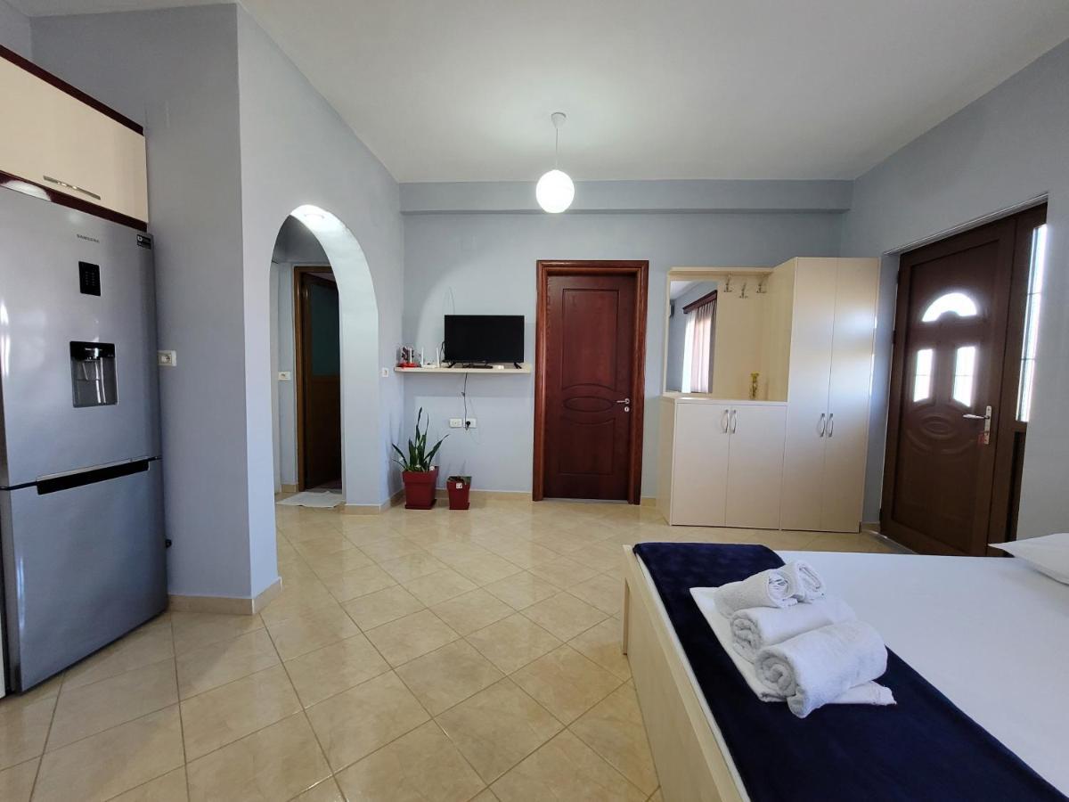 קסאמיל Guesthouse Redilka מראה חיצוני תמונה