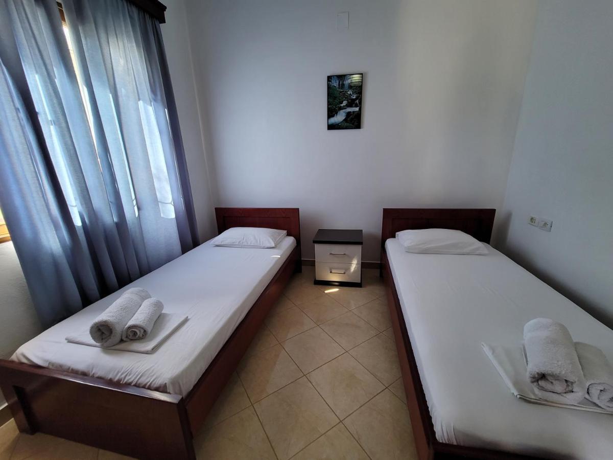קסאמיל Guesthouse Redilka מראה חיצוני תמונה
