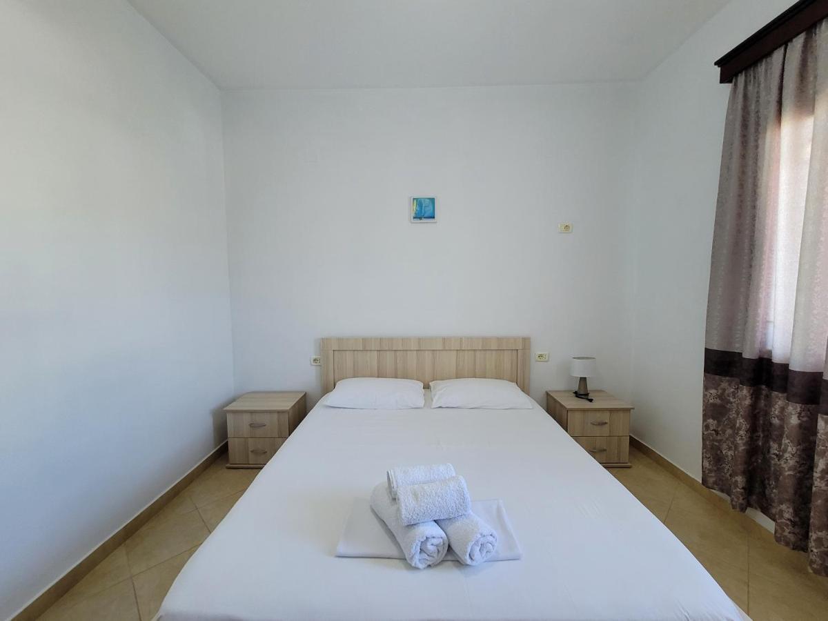 קסאמיל Guesthouse Redilka מראה חיצוני תמונה