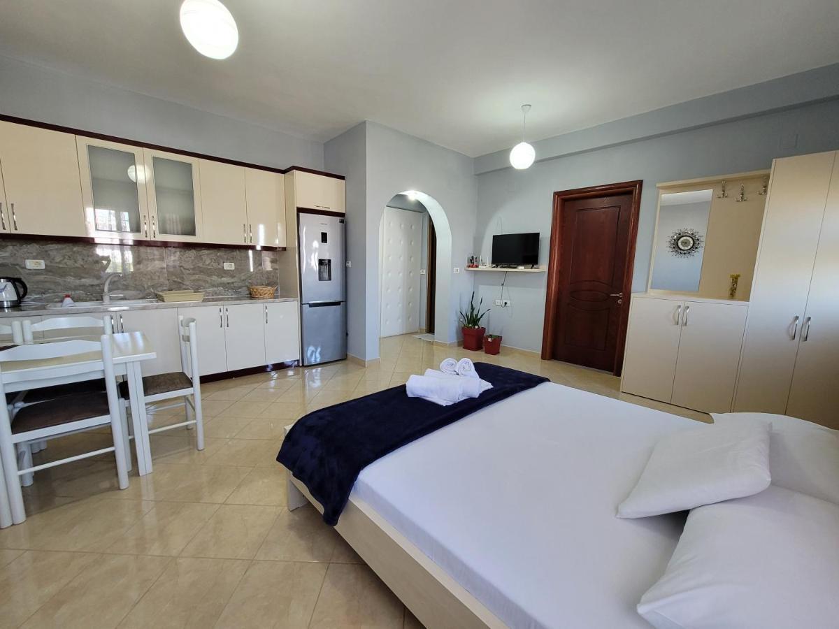 קסאמיל Guesthouse Redilka מראה חיצוני תמונה